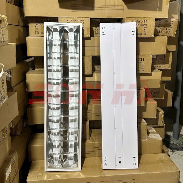 Máng đôi 300x1200 sử dụng 2 bóng tuýp