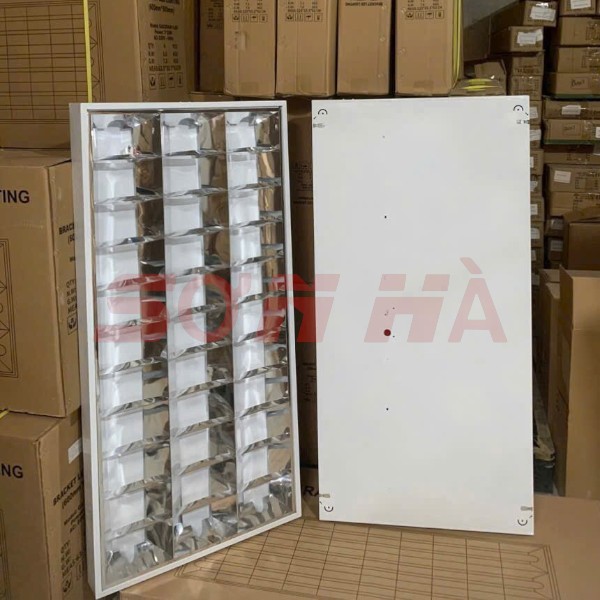 Máng 3 600x1200 sử dụng 3 bóng tuýp 1,2m
